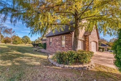 Discover sophistication and comfort in this striking home on Harrison Country Club in Arkansas - for sale on GolfHomes.com, golf home, golf lot