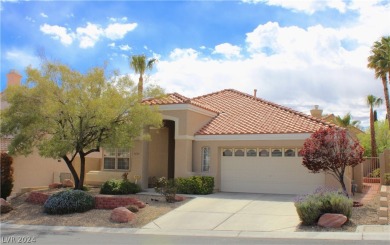 Gorgeous single story home in North Summerlin. Step into a true on Palm Valley Golf Course in Nevada - for sale on GolfHomes.com, golf home, golf lot