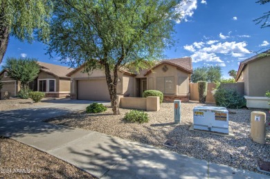 Great location on the golf course and walking distance to on Las Colinas Golf Club in Arizona - for sale on GolfHomes.com, golf home, golf lot