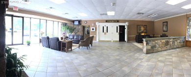 Spacious, Updated Condo in Leisure Village - 55+ and older on Leisure Village Golf Course in New York - for sale on GolfHomes.com, golf home, golf lot