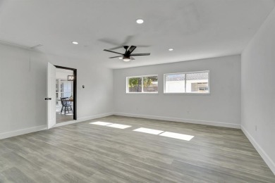 Motivated Seller! This beautifully renovated 4-bedroom, 3-bath on The Country Place in Texas - for sale on GolfHomes.com, golf home, golf lot