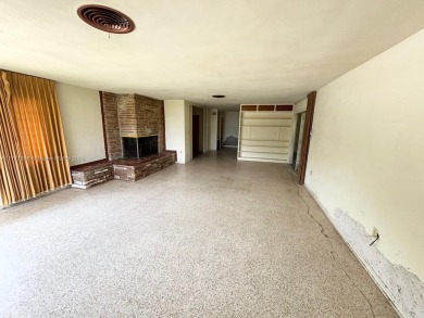 This traditional-style residence nestled in the picturesque on Plantation Inn and Golf Resort  in Florida - for sale on GolfHomes.com, golf home, golf lot