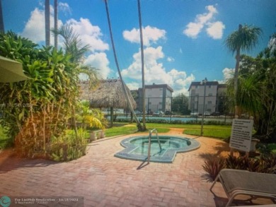 Great Investor Opportunity.  Rented longterm for $2,350 per on  in Florida - for sale on GolfHomes.com, golf home, golf lot