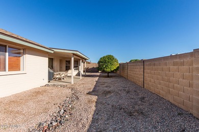 Well-maintained 3 bedroom, 2.5 bath home in the desirable on Sunland Springs Golf Course  in Arizona - for sale on GolfHomes.com, golf home, golf lot