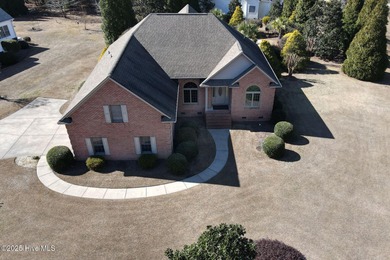 Welcome to 100 York Court in Cypress Landing, one of Eastern on Cypress Landing Golf Club in North Carolina - for sale on GolfHomes.com, golf home, golf lot