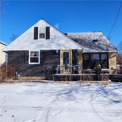 Location, location, location! Rare, must to see, this home is on Soldiers Memorial Field Golf Course in Minnesota - for sale on GolfHomes.com, golf home, golf lot