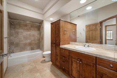 MLS# 287131 Waterfront Living: Where Lifestyle Meets Luxury on Columbia Point Golf Course in Washington - for sale on GolfHomes.com, golf home, golf lot