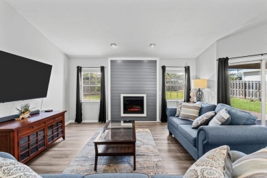 Charming Coastal Retreat - Fully Updated & Prime LocationWelcome on Holiday Golf Club in Florida - for sale on GolfHomes.com, golf home, golf lot