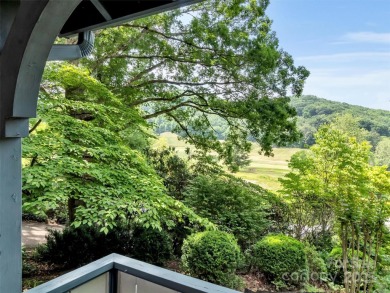 Looking for charm, VIEWS, & a fabulous location?  One Level on Waynesville Country Club Inn in North Carolina - for sale on GolfHomes.com, golf home, golf lot