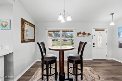 Charming Coastal Retreat - Fully Updated & Prime LocationWelcome on Holiday Golf Club in Florida - for sale on GolfHomes.com, golf home, golf lot