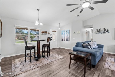 Charming Coastal Retreat - Fully Updated & Prime LocationWelcome on Holiday Golf Club in Florida - for sale on GolfHomes.com, golf home, golf lot