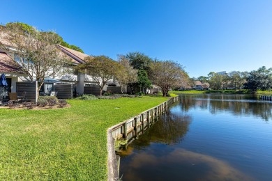 This townhome is a luxurious coastal retreat on a picturesque on Sandestin Golf and Beach Resort - The Links in Florida - for sale on GolfHomes.com, golf home, golf lot