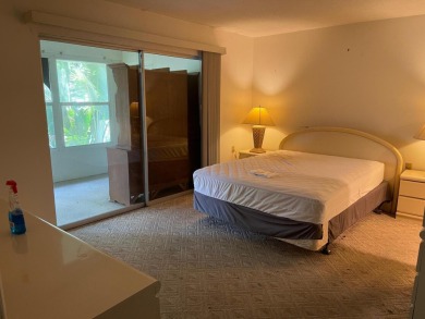 Welcome To Stuart, Florida, Perfect Location! 2 Bed 2 Bath 2nd on Monterey Yacht and Country Club in Florida - for sale on GolfHomes.com, golf home, golf lot