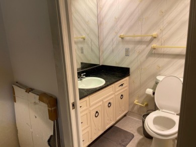 Welcome To Stuart, Florida, Perfect Location! 2 Bed 2 Bath 2nd on Monterey Yacht and Country Club in Florida - for sale on GolfHomes.com, golf home, golf lot