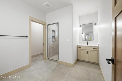 MOVE IN READY! The Radiant floor plan offers 2,014 sq ft of on Stoneridge Golf Club in Idaho - for sale on GolfHomes.com, golf home, golf lot