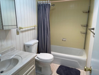 Welcome To Stuart, Florida, Perfect Location! 2 Bed 2 Bath 2nd on Monterey Yacht and Country Club in Florida - for sale on GolfHomes.com, golf home, golf lot