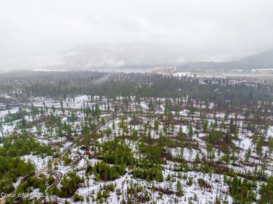 MOVE IN READY! The Radiant floor plan offers 2,014 sq ft of on Stoneridge Golf Club in Idaho - for sale on GolfHomes.com, golf home, golf lot