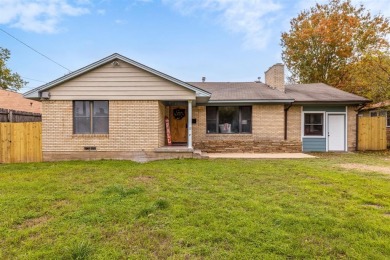 Please Take a look at this beautifully UPDATED 4bed, 2bth, 2 on Country View Golf Course in Texas - for sale on GolfHomes.com, golf home, golf lot