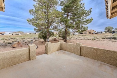 Beautiful home in the Valley Vista Golf Course Community nestled on Valle Vista Golf Course in Arizona - for sale on GolfHomes.com, golf home, golf lot