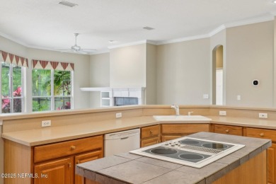 Light & bright home in the central section of Eagle Harbor on Eagle Harbor Golf Club in Florida - for sale on GolfHomes.com, golf home, golf lot