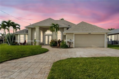 NO HURRICANE DAMAGE OR WATER INTRUSION! This Stunning Turnkey on Burnt Store Golf Club in Florida - for sale on GolfHomes.com, golf home, golf lot