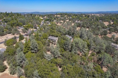 Welcome to your dream retreat in Cool, California! Nestled in on Auburn Lake Trails Golf Course in California - for sale on GolfHomes.com, golf home, golf lot