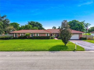 Rarely available 5-bed, 3.5-bath home on an oversized lot with on  in Florida - for sale on GolfHomes.com, golf home, golf lot