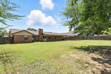 Resort-Style Living in DeCordova Bend Estates - 3 Bed, 2 Bath on De Cordova Bend Country Club in Texas - for sale on GolfHomes.com, golf home, golf lot