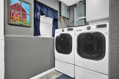 Rarely available 5-bed, 3.5-bath home on an oversized lot with on  in Florida - for sale on GolfHomes.com, golf home, golf lot