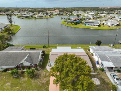 WELCOME TO YOUR CHARMING  PICTURESQUE SOUTH LAKE HOME WITH A on North Lakes Golf Course in Florida - for sale on GolfHomes.com, golf home, golf lot