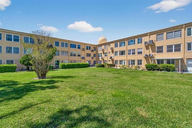 This beautifully updated first-floor 1-bedroom, 1-bath condo in on On Top Of The World Golf Course in Florida - for sale on GolfHomes.com, golf home, golf lot