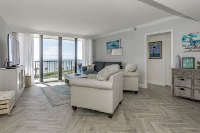 Ultimate coastal lifestyle, breathtaking views of the ocean on Jupiter Dunes Golf Course in Florida - for sale on GolfHomes.com, golf home, golf lot