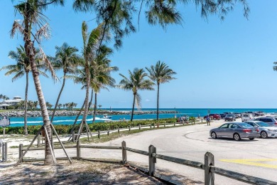 Ultimate coastal lifestyle, breathtaking views of the ocean on Jupiter Dunes Golf Course in Florida - for sale on GolfHomes.com, golf home, golf lot