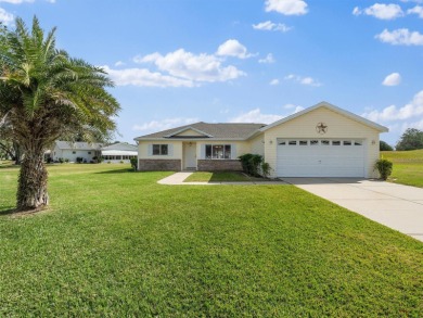 Under contract-accepting backup offers. GOLF COURSE VIEW!!! TAKE on The Links of Spruce Creek in Florida - for sale on GolfHomes.com, golf home, golf lot