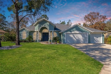 Welcome to this meticulously maintained Lexington-built home on Sugarmill Woods Golf and Country Club in Florida - for sale on GolfHomes.com, golf home, golf lot