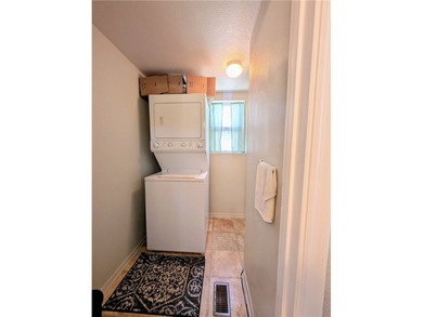 Gorgeous home with amazing views. This is a 1 bed 2 bath with a on Riverview Golf Course in Arizona - for sale on GolfHomes.com, golf home, golf lot