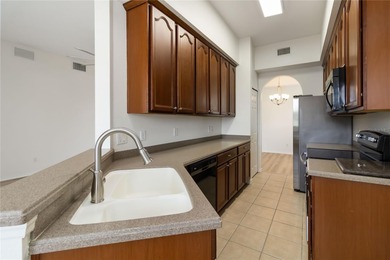 Nicely updated condo on the golf course with 2-bedrooms, den and on North Shore Golf Club in Florida - for sale on GolfHomes.com, golf home, golf lot