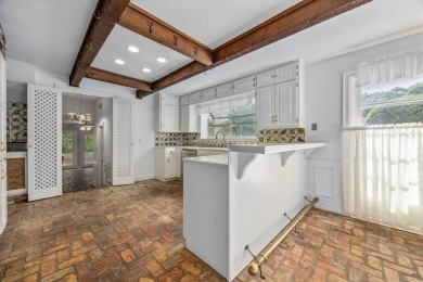 Lovely custom-built, one-owner home on a corner lot of a on Texas Rangers Golf Club  in Texas - for sale on GolfHomes.com, golf home, golf lot