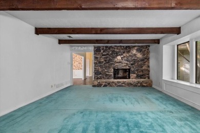 Lovely custom-built, one-owner home on a corner lot of a on Texas Rangers Golf Club  in Texas - for sale on GolfHomes.com, golf home, golf lot