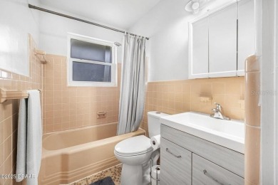 SELLER WILL CONSIDER OWNER FINANCING. Charming 3 bedroom, 3 bath on Oceanside Country Club in Florida - for sale on GolfHomes.com, golf home, golf lot