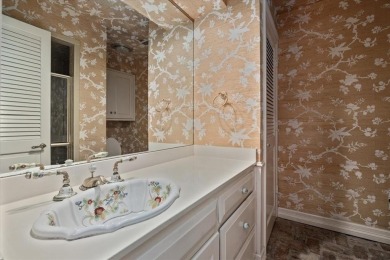 Lovely custom-built, one-owner home on a corner lot of a on Texas Rangers Golf Club  in Texas - for sale on GolfHomes.com, golf home, golf lot