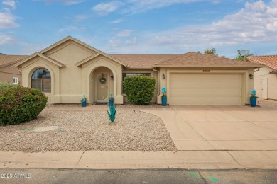 This beautifully Remodeled home features 2 Bedrooms+Office+2.5 on SunBird Golf Club in Arizona - for sale on GolfHomes.com, golf home, golf lot
