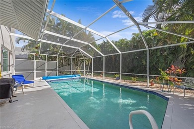 Priced right and move-in ready! This beautifully maintained on Stoneybrook Golf Club in Florida - for sale on GolfHomes.com, golf home, golf lot