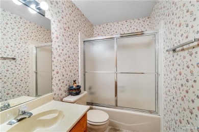 Well maintained property in 55+ community Golf View on Howling Trails Golf  in Texas - for sale on GolfHomes.com, golf home, golf lot
