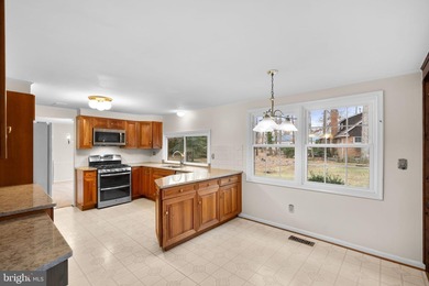 Welcome to this lovingly maintained, corner lot located on National Golf Club At Tantallon in Maryland - for sale on GolfHomes.com, golf home, golf lot