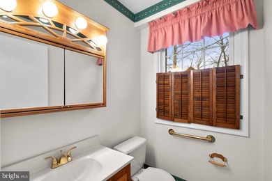 Welcome to this lovingly maintained, corner lot located on National Golf Club At Tantallon in Maryland - for sale on GolfHomes.com, golf home, golf lot