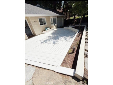 Lake Almanor Country Club! This adorable remodeled FULLY on Lake Almanor Country Club in California - for sale on GolfHomes.com, golf home, golf lot