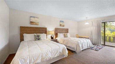 Exceptional Value with this Resort Home in Tan-Tar-A Estates! on The Oaks Golf Course in Missouri - for sale on GolfHomes.com, golf home, golf lot