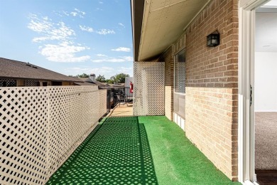 Fabulous UPDATED one-story condo in excellent far North on Prestonwood Country Club - Dallas County in Texas - for sale on GolfHomes.com, golf home, golf lot