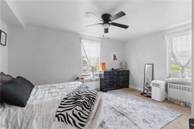 Welcome to this charming 2-bedroom, 1-bath unit in the on Shaker Heights Country Club in Ohio - for sale on GolfHomes.com, golf home, golf lot